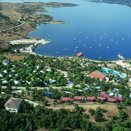 Camping De Cervera De Buitrago Exterior foto