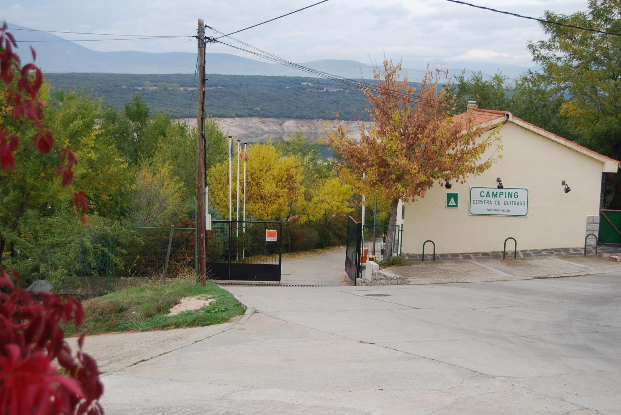 Camping De Cervera De Buitrago Exterior foto